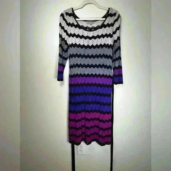 Danny and Nicole Chevron Print Purple Gray Black Belted Knit Dress Size Large - Picture 9 of 14